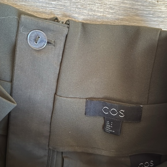 COS green  belted paper-bag cropped trousers 4 - Picture 8 of 13